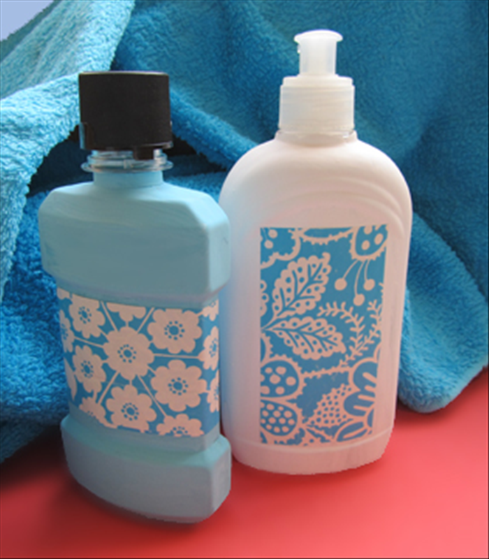 How to make easy decorative accents for the bathroom with leftover wall paint.