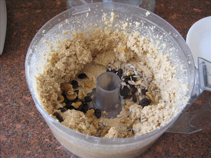 Delicious Chewy Oatmeal Raisin Cookies Recipe: A Step-by-Step Guide