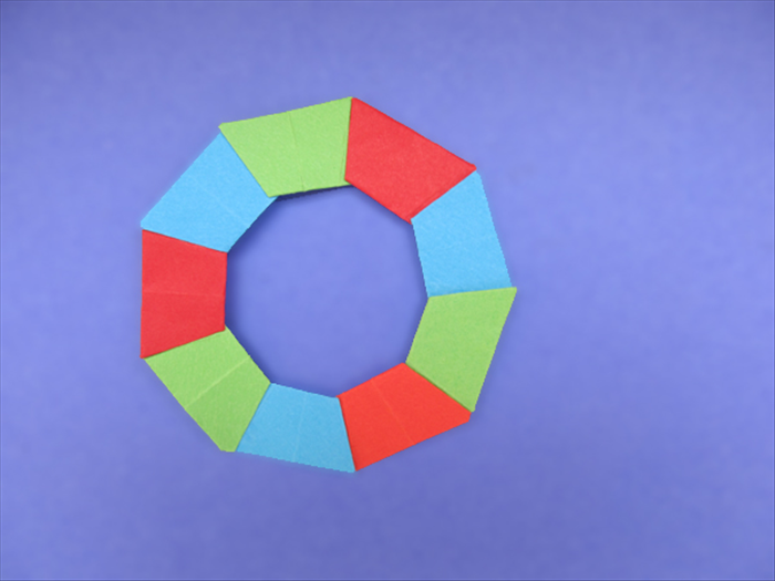 How to make an origami wreath