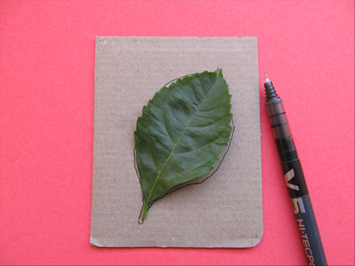 How to Make a Paper Roman Laurel: Easy DIY for Costumes & Crafts