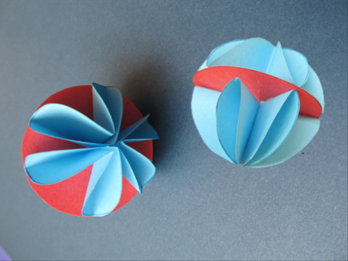 How to make paper balls with a flower design