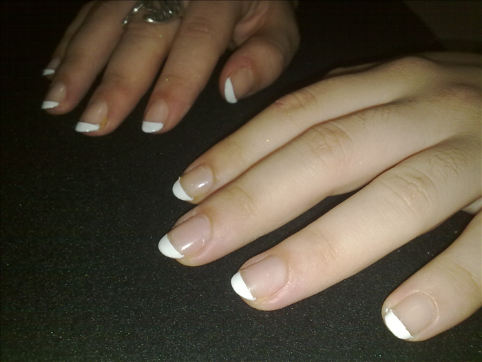 Easy DIY French Nail Tips: A Step-by-Step Tutorial for Perfect At-Home Manicures