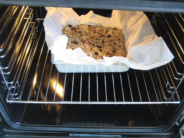 Homemade Granola Bars: Easy Recipe for Healthy On-the-Go Snacks