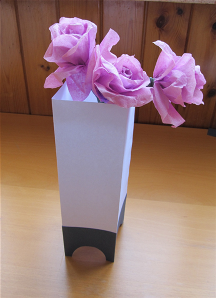 How to make a paper vase