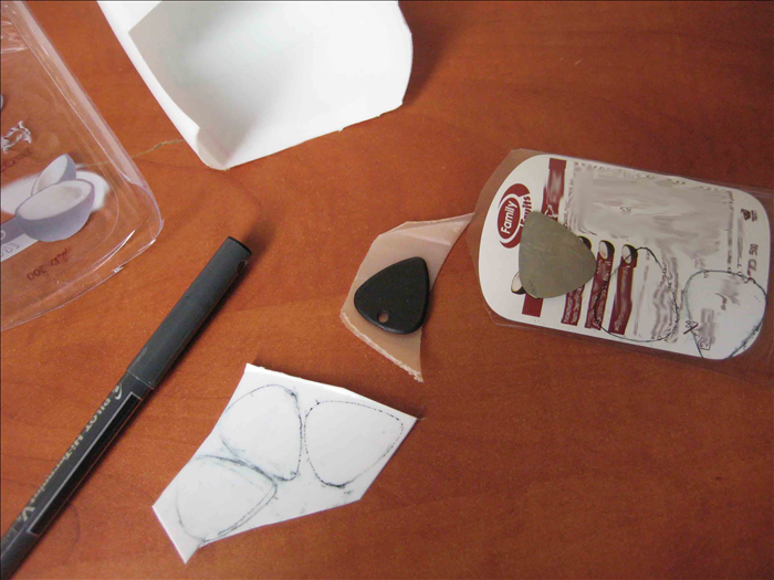 How to Make Guitar Picks from Recycled Plastic | Easy DIY Guide