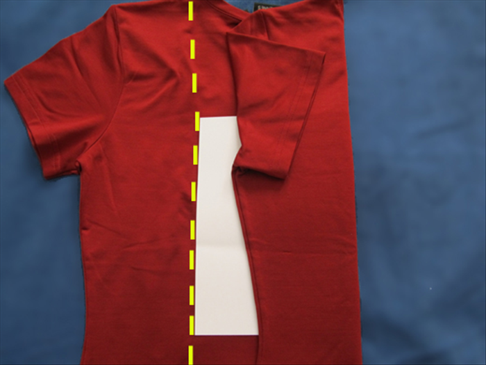 How to Fold Shirts for Display: Easy Guide for a Tidy Wardrobe
