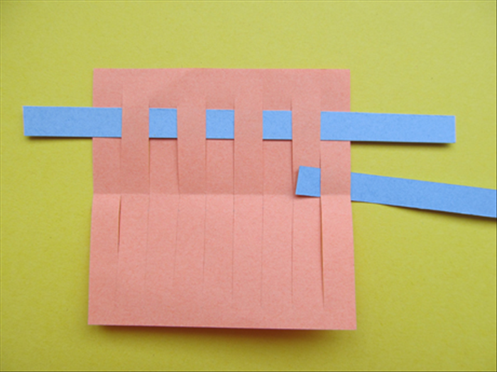 How to Do Basic Paper Weaving: Easy DIY Art & Creative Projects