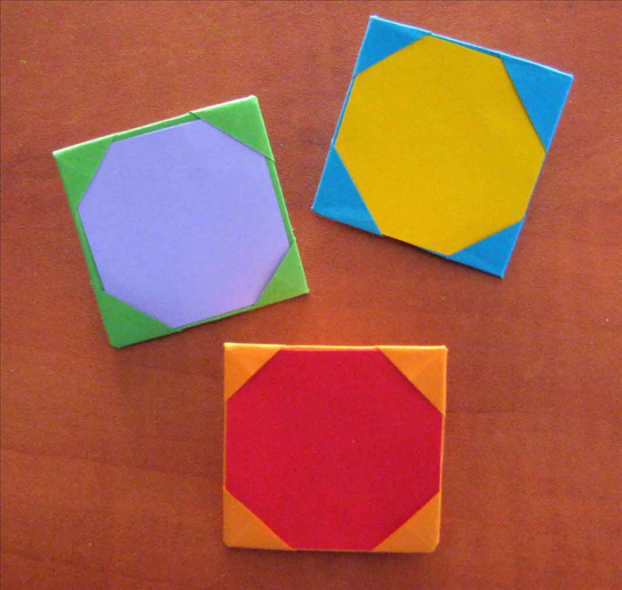 How to make a paper picture frame. Origami for beginners.