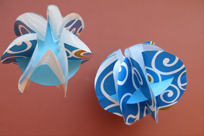 How to make paper ball decorations from circles