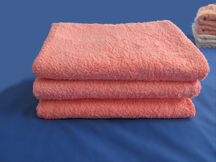 How to Fold Towels Neatly: Hotel-Style Storage & Organization