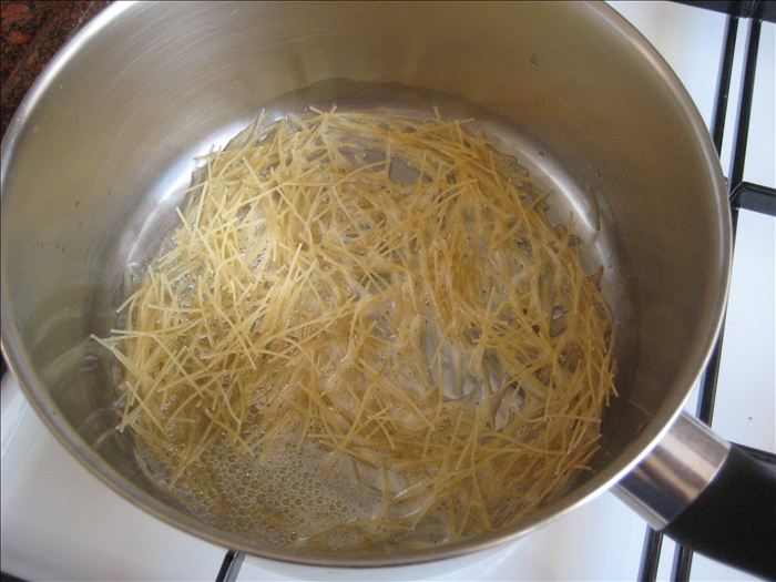 Authentic Armenian Rice and Noodles Recipe: Easy Pilaf Side Dish