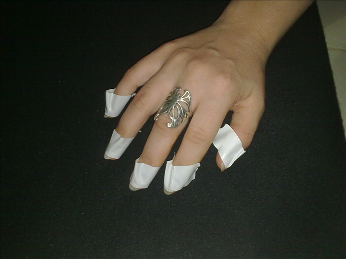 Easy DIY French Nail Tips: A Step-by-Step Tutorial for Perfect At-Home Manicures