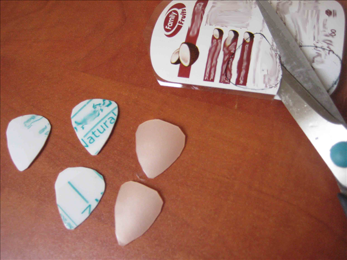 How to Make Guitar Picks from Recycled Plastic | Easy DIY Guide