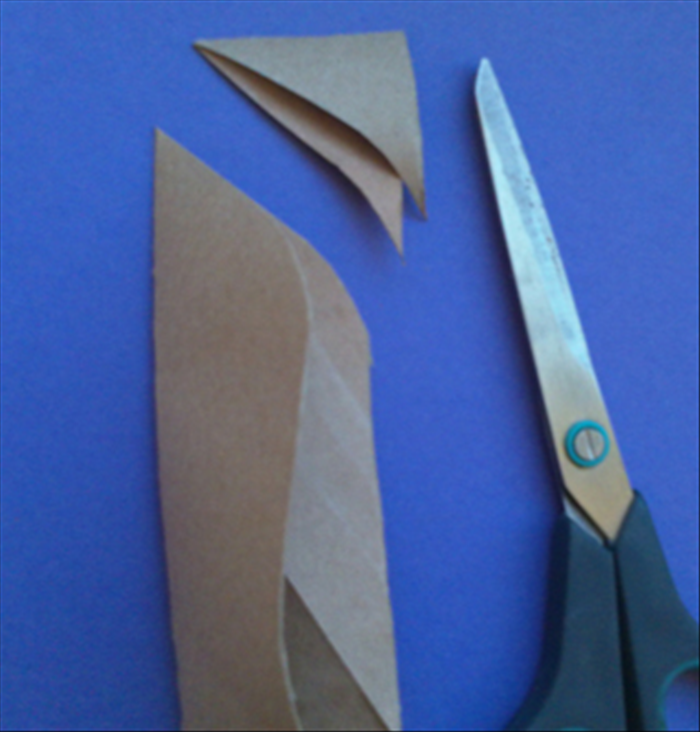 DIY: How to Make Large Lotus Flowers from Toilet Paper Rolls