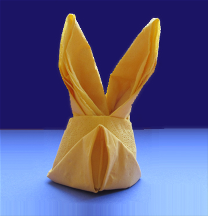 How to fold a napkin bunny