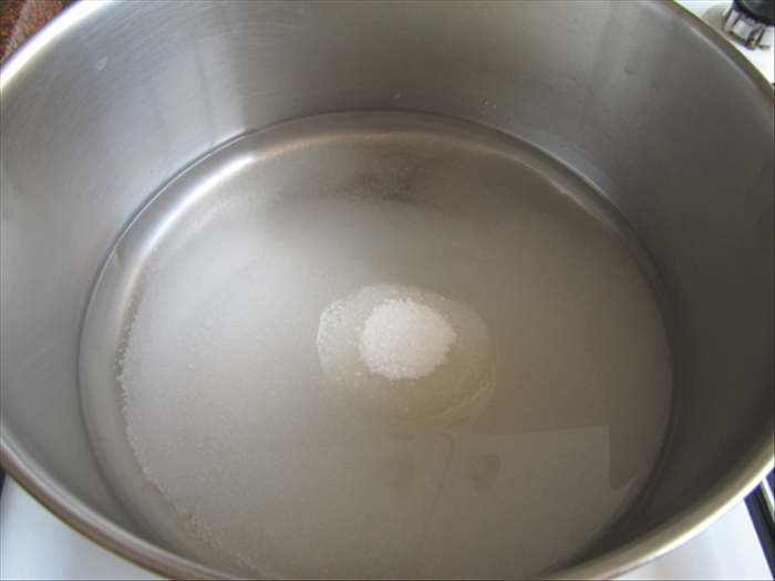 How to Make Homemade Lemonade: Easy DIY Recipe for a Refreshing Drink